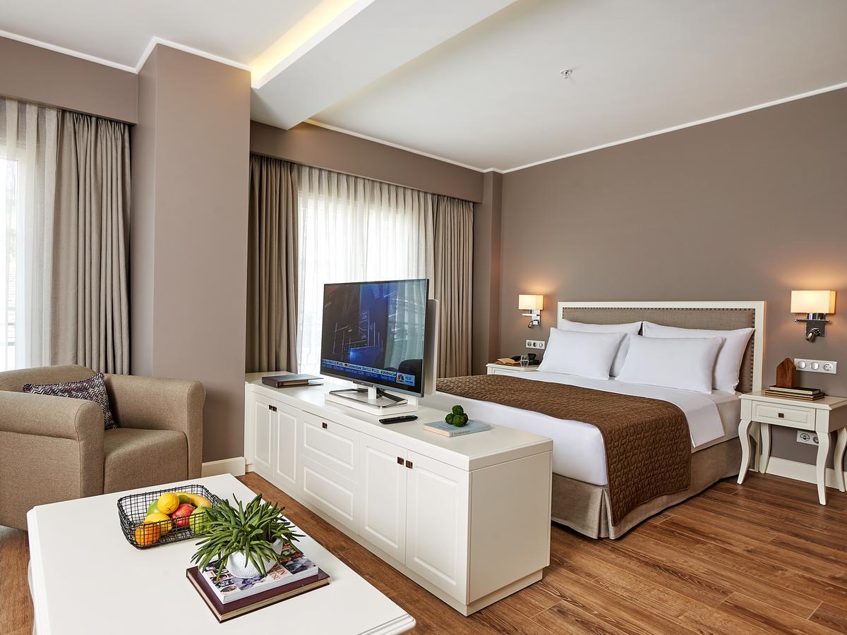 Oyo Flagship 74392 Hotel Mahesh Residency Гайдарабад Екстер'єр фото